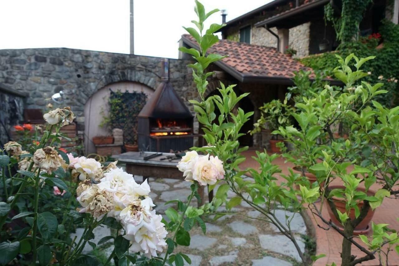 Villa Agriturismo Cà Di Rossi à Mulazzo Extérieur photo